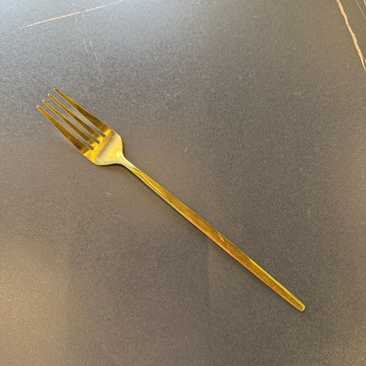 Luxury & Classic Golden Cutlery Collection