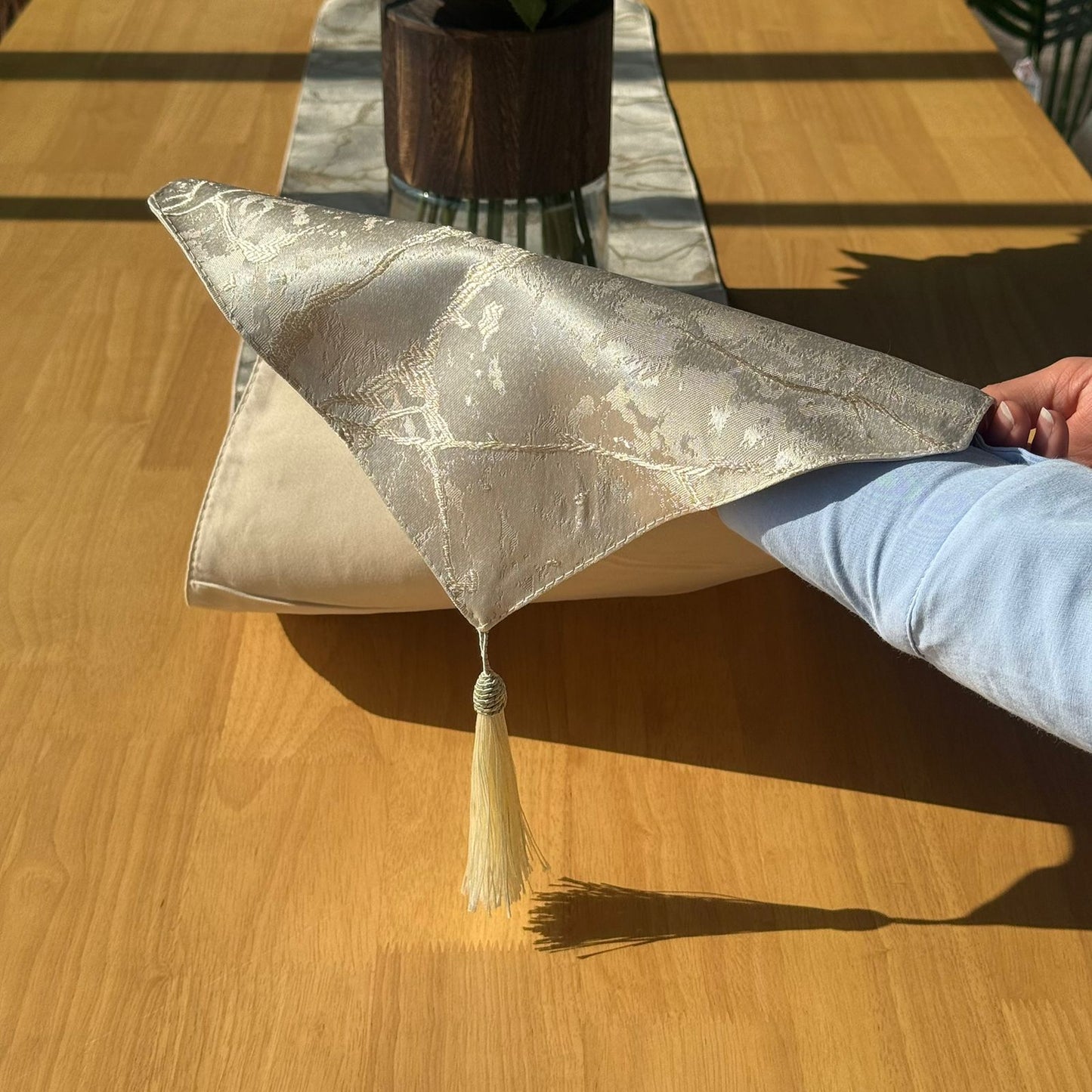 30 × 180cm ڕاخەری سەر مێزیی نایاب