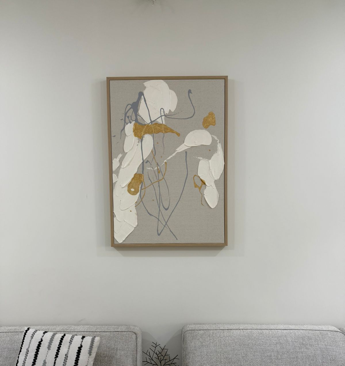 لوحة فنية مرسومة يدويا قياس 70x100 سم