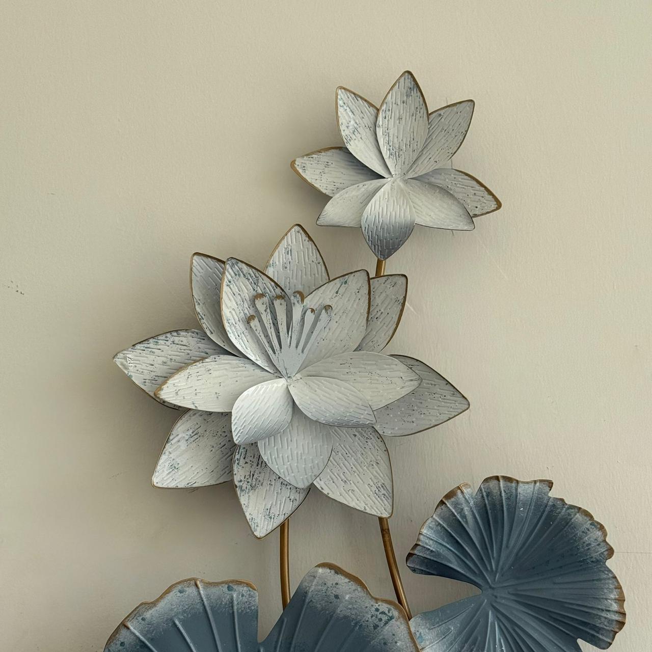 Luxury Metal White & Blue Decor Art