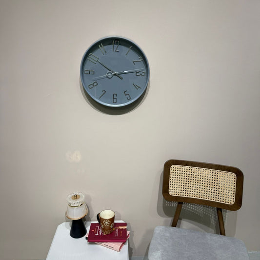 Modern Minimalist Wall Clock
