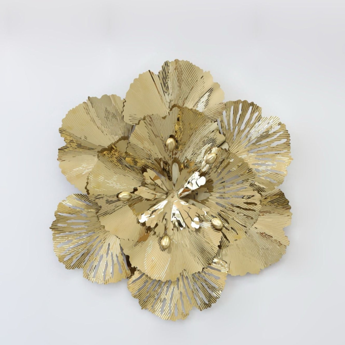 Metal Golden Flower Wall Decoration