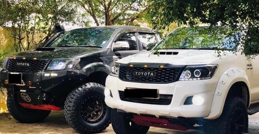 Toyota Hilux 2009 Front Grill
