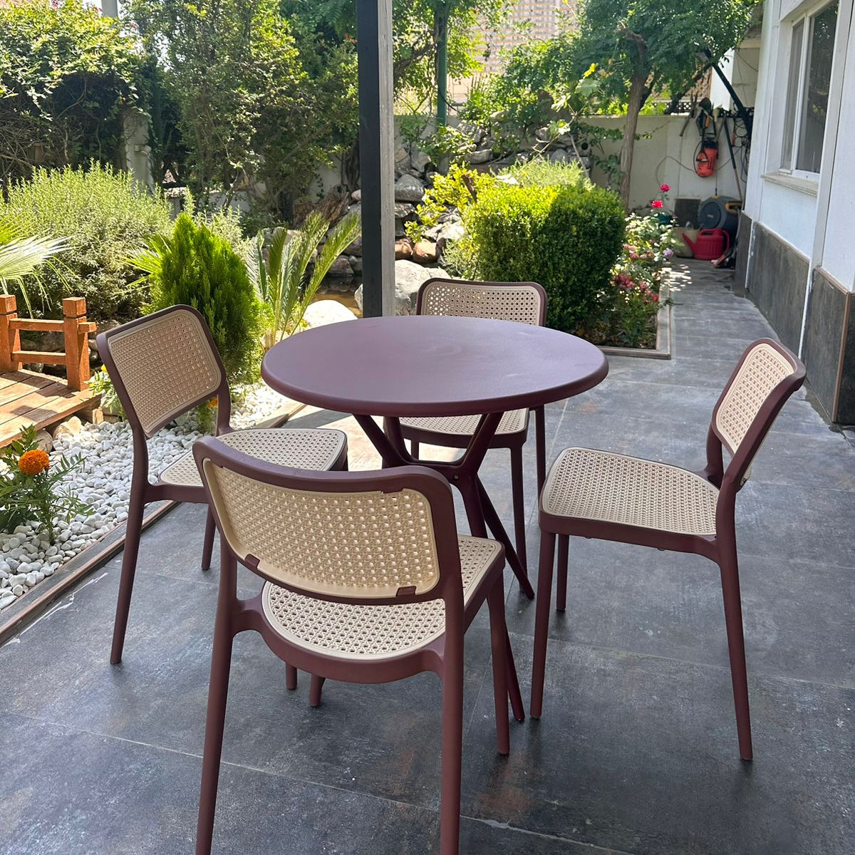 Sam Plastic Table & Mary Chair Outdoor Furniture Set