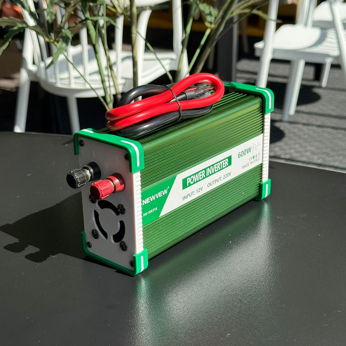 ئینڤێرتۆری پاوەر ئۆتۆمبێلی گەورە 12V – 300W / 600W / 1000W