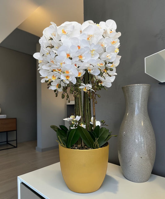 تشكيلة زهور أوركيد صناعية مع مزهرية فاخرة