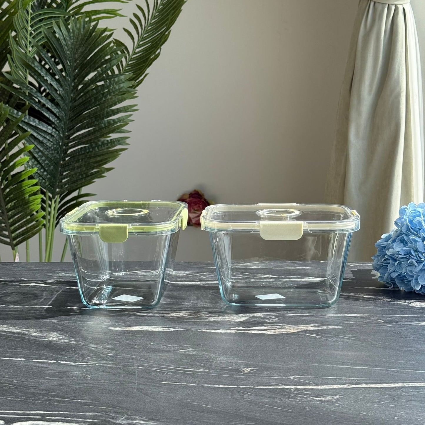 Modern Airtight Glass Food Storage Container with Dual Date Lid (Rectangular)