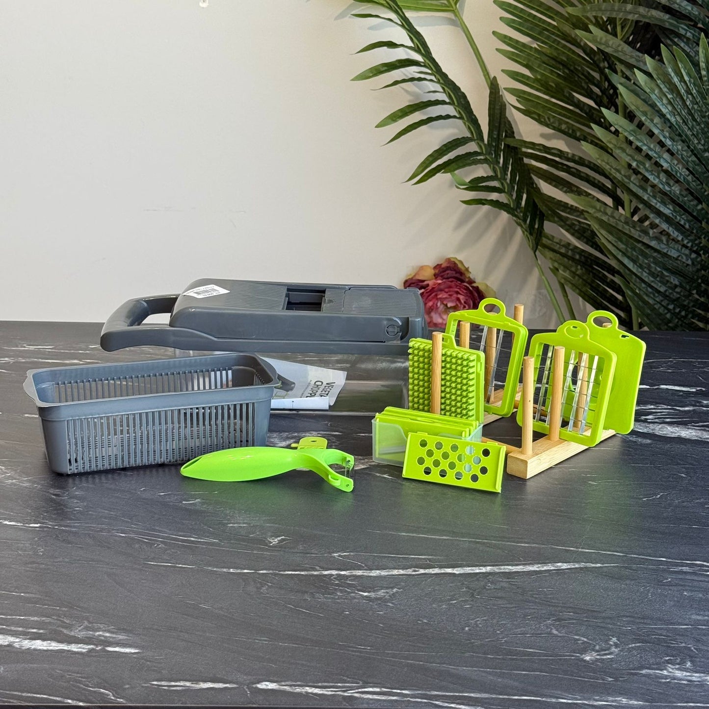 Multi-Functional Vegetable Chopper and Slicer Set