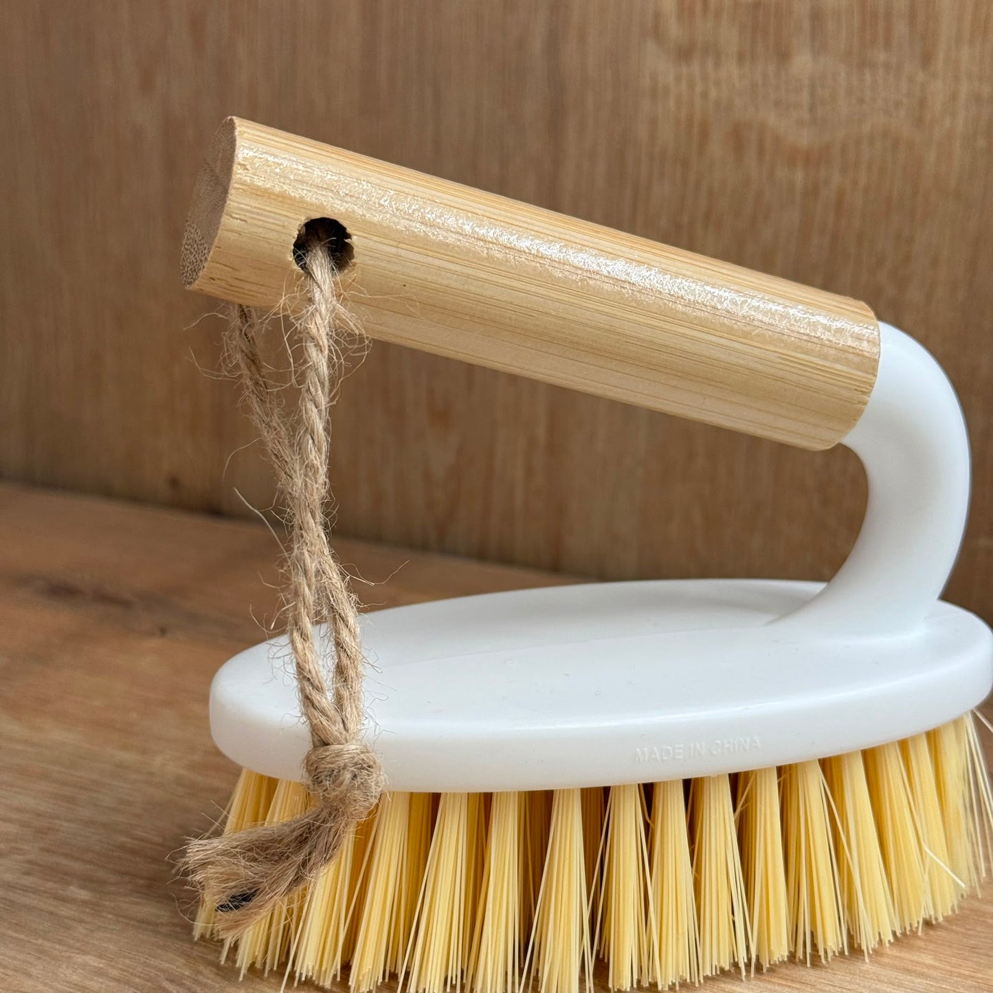 فرشاة تنظيف مقبض الخيزران الحديثة