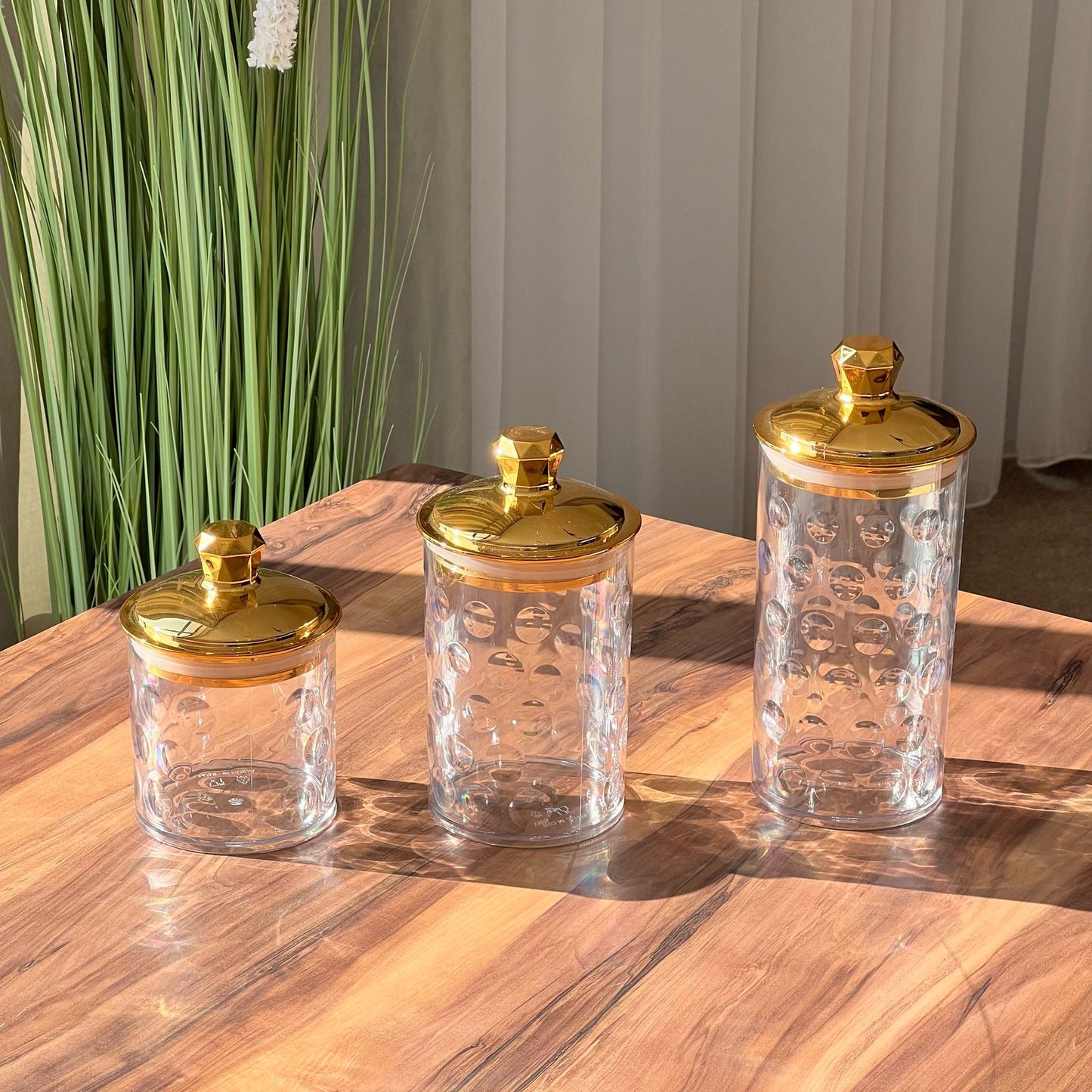 Set Of 3 Storage Jars With Golden Lid