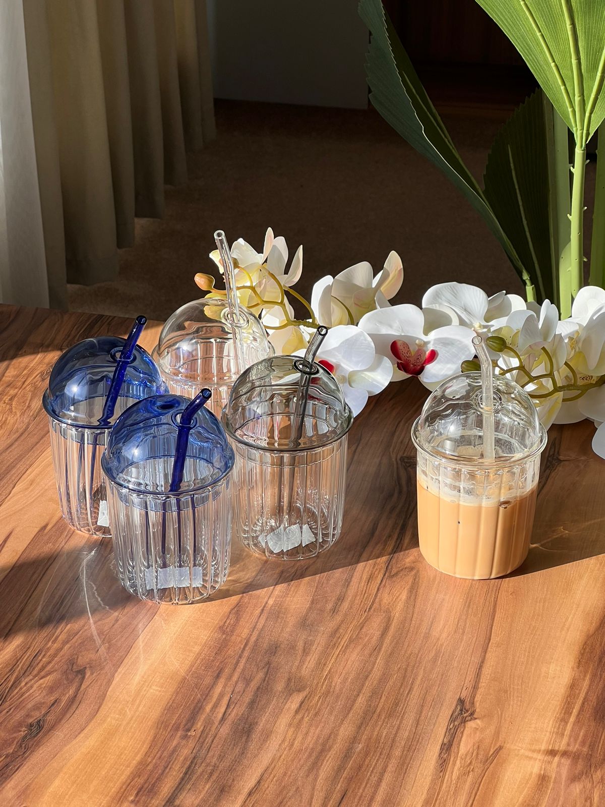 Trasparent Iced Coffee Glass with Bubble Lid and Strew