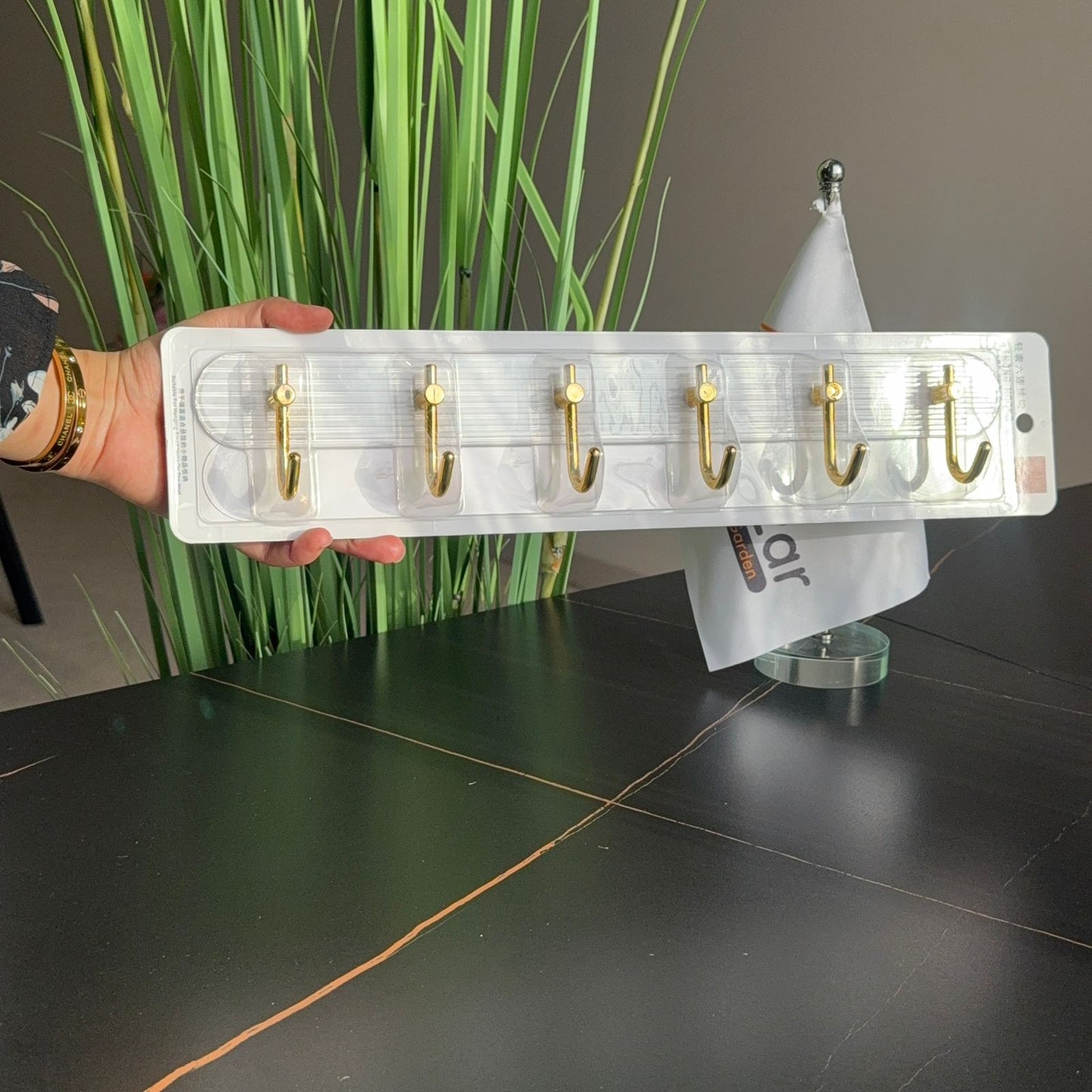 Set Of Strong Adhesive Wall Hooks