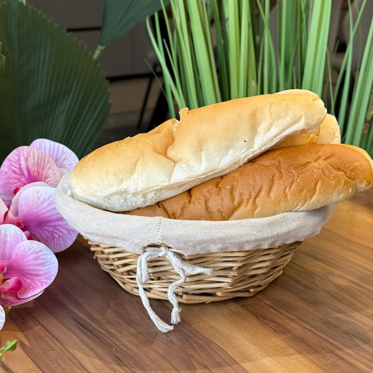 2 Sized Round Wicker Willow Storage Basket With Cloth Lining
