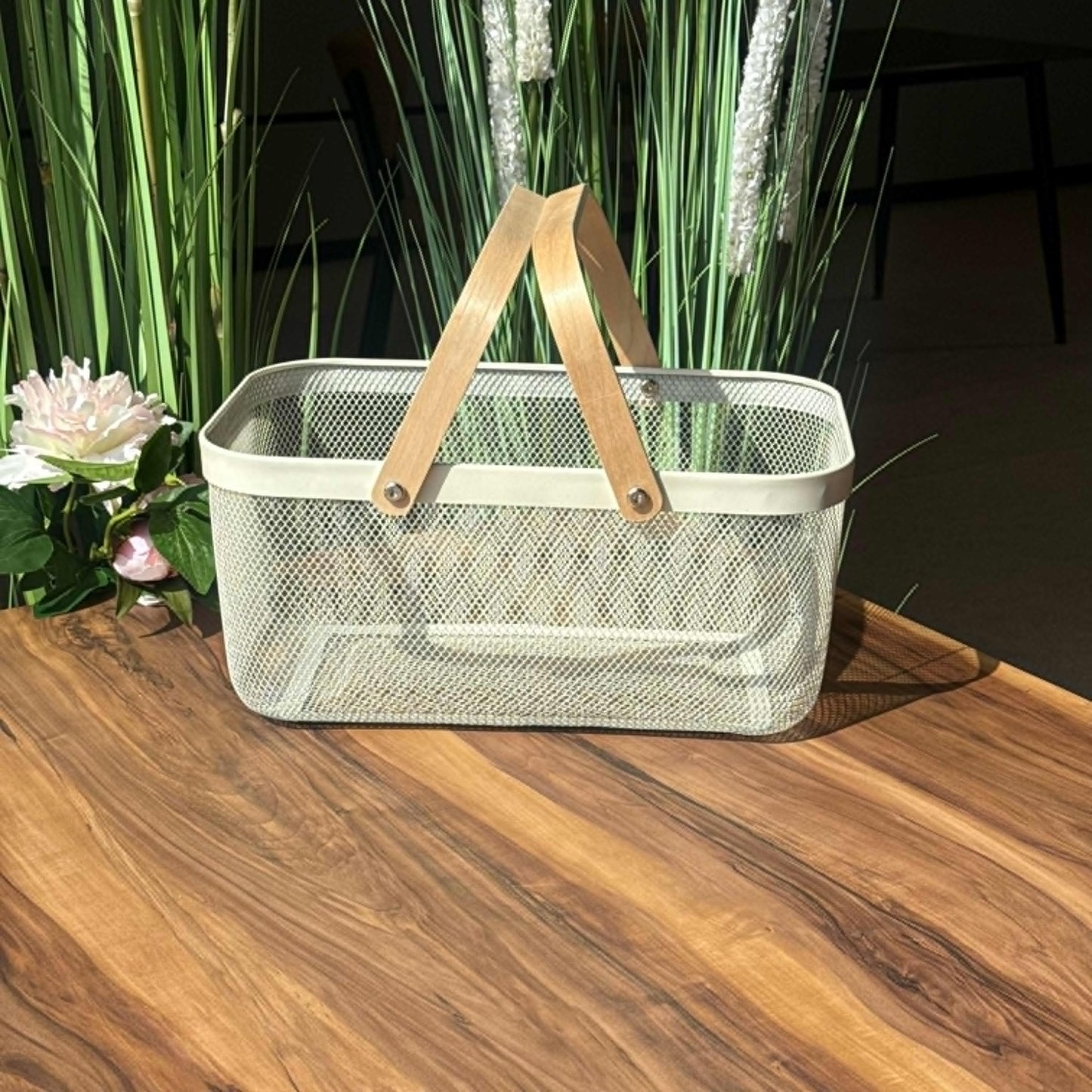 Mesh Storage Basket With Wooden Handle