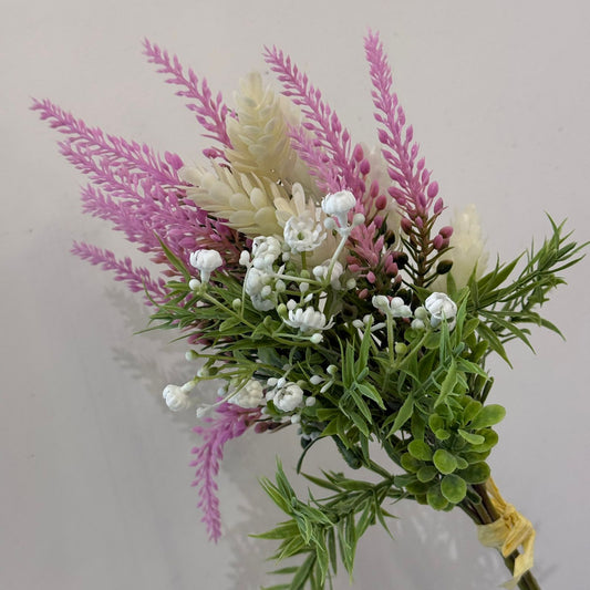 لاڤاندەر - گوڵی دەستکرد