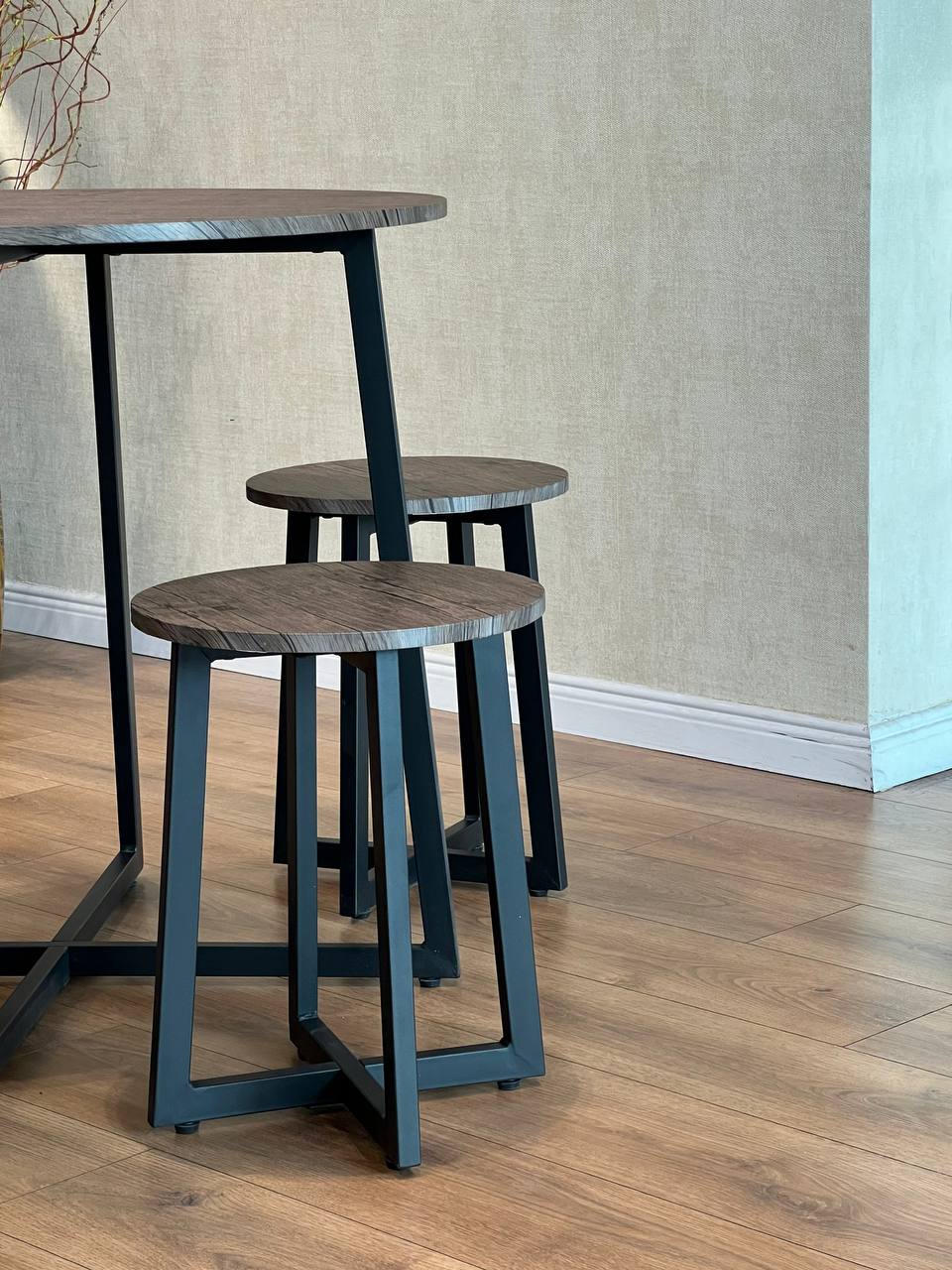 Modern Round Dining Table Set