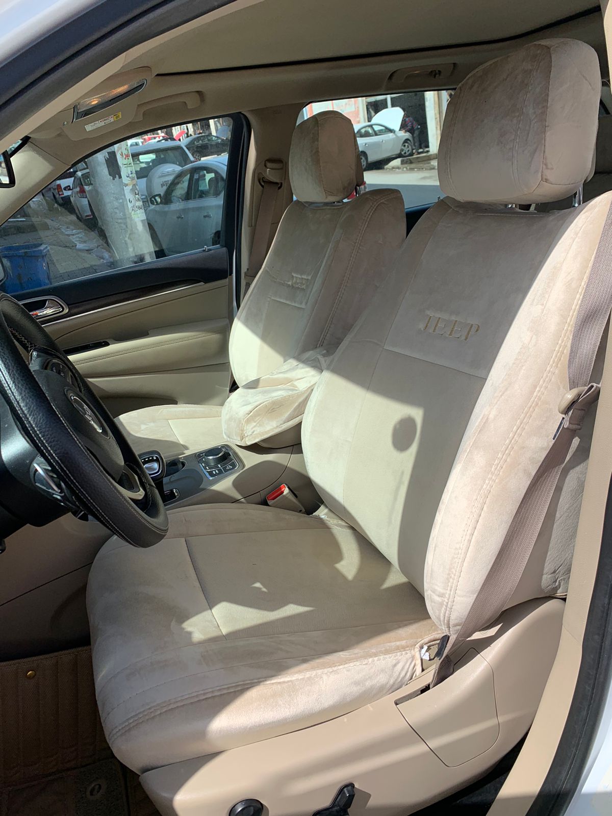 Jeep Laredo 2014 Seat Covers