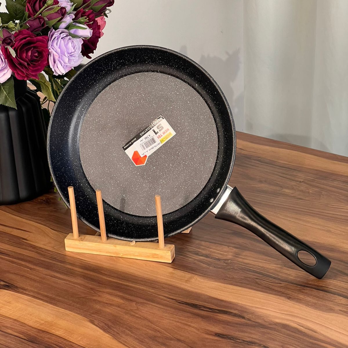 Non-Stick Scratch Resistant Tawa/Pan