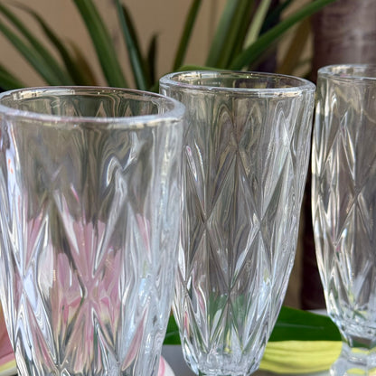 سێت پەرداخی شووشەی ناوازاو شیک 