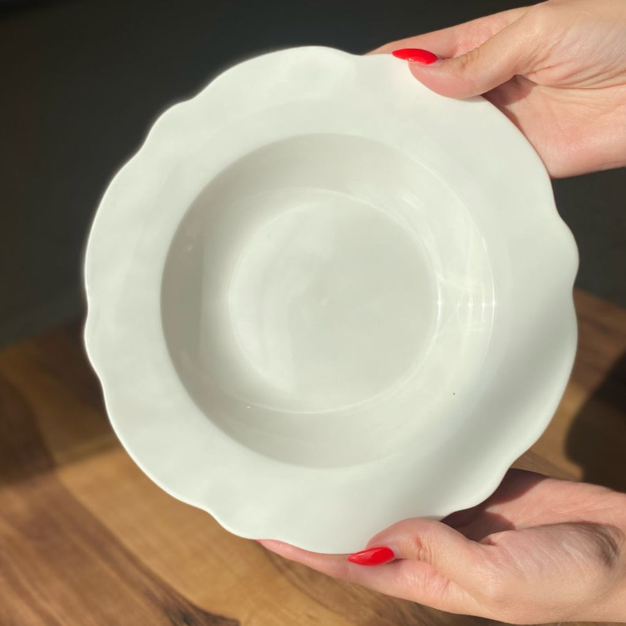 18PCS Modern Wavy Edge Dining Tableware Set