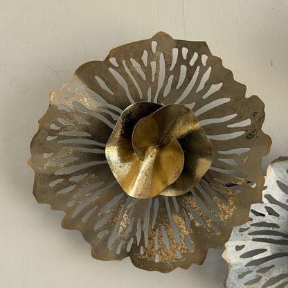 Metal Floral Wall Decoration
