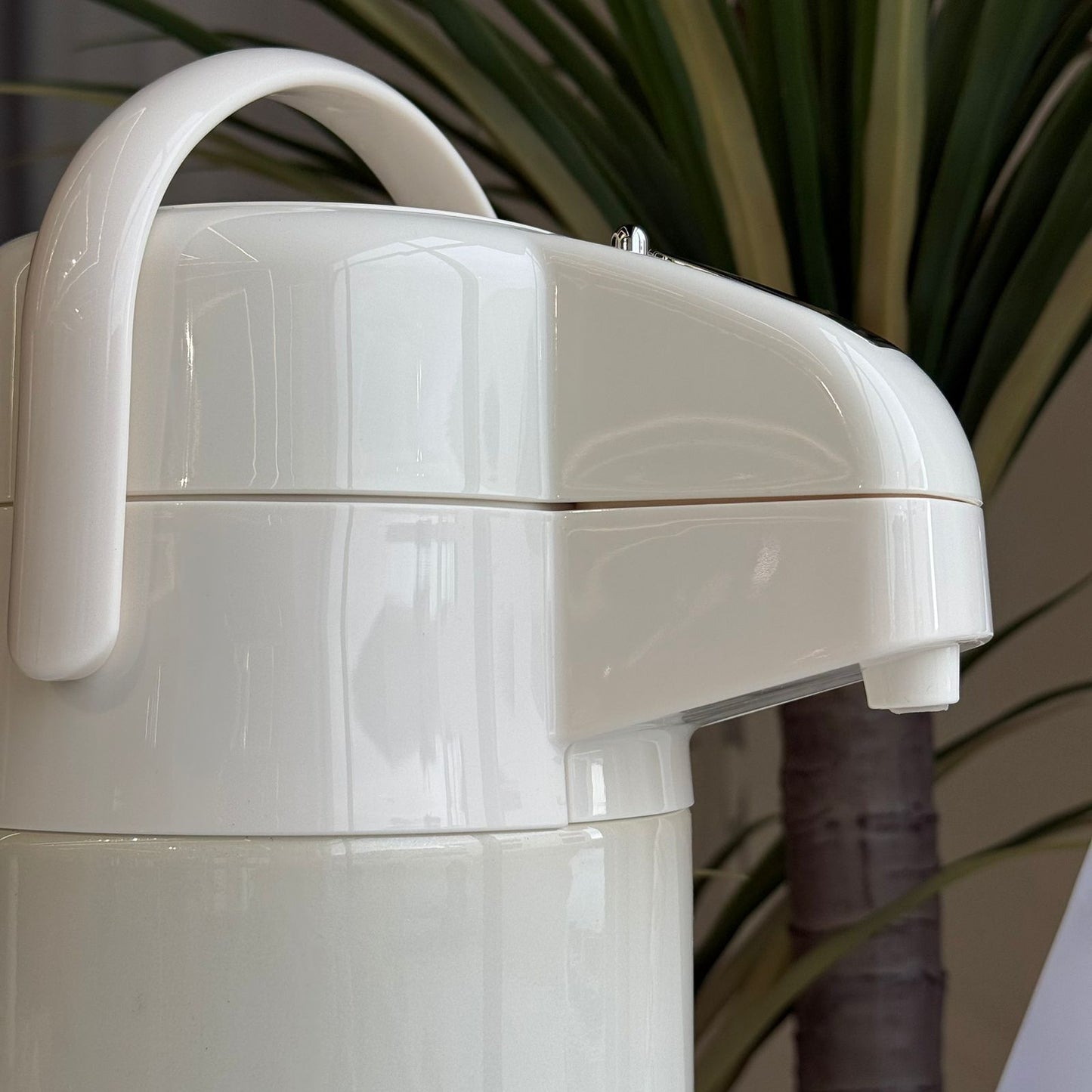 Elegant Off-White Coffee & Tea Server