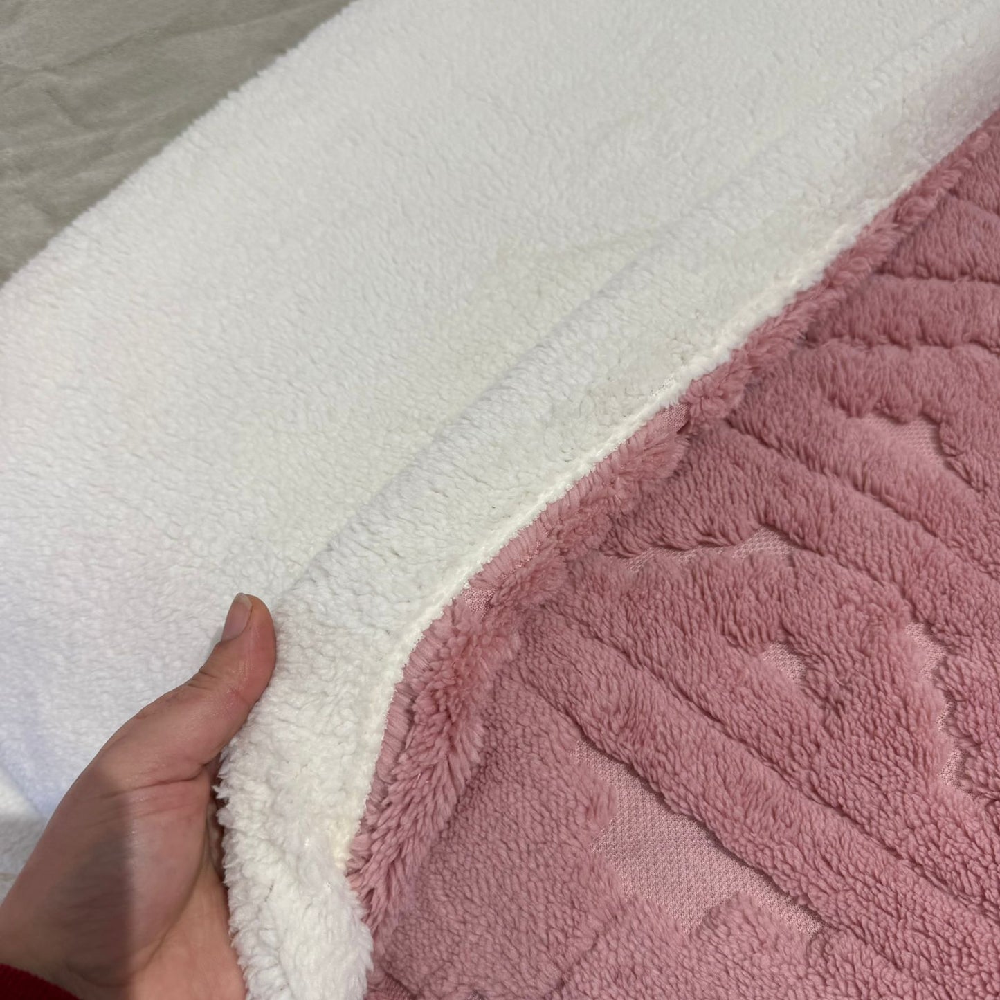 بەتانی جوان و نەرمی ناوازە