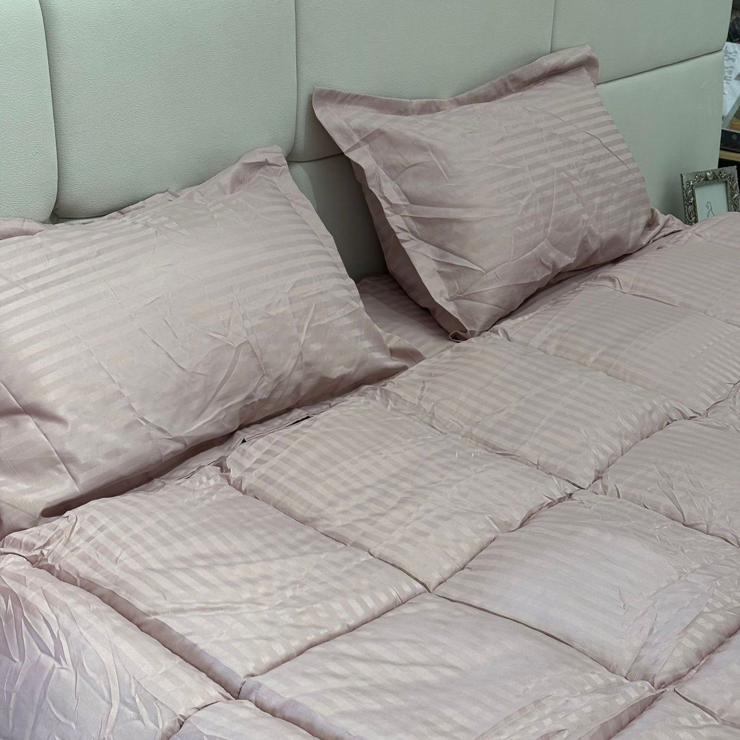 سێتی جێگەی نوستن جوان و شیک – 4 پارچە