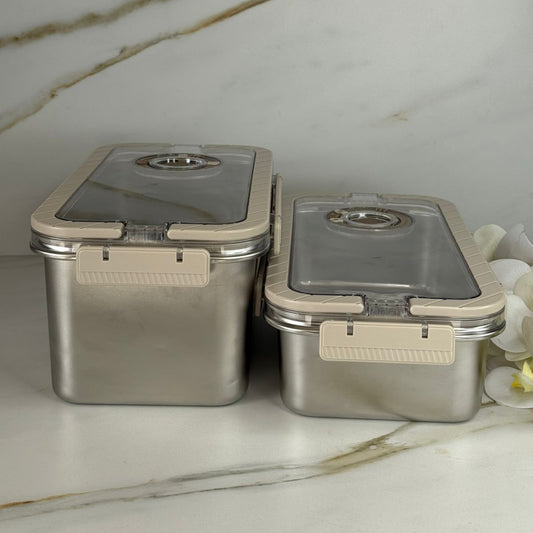 دەفری خواردن هەڵگرتن بە قاپی قفڵ‌دار