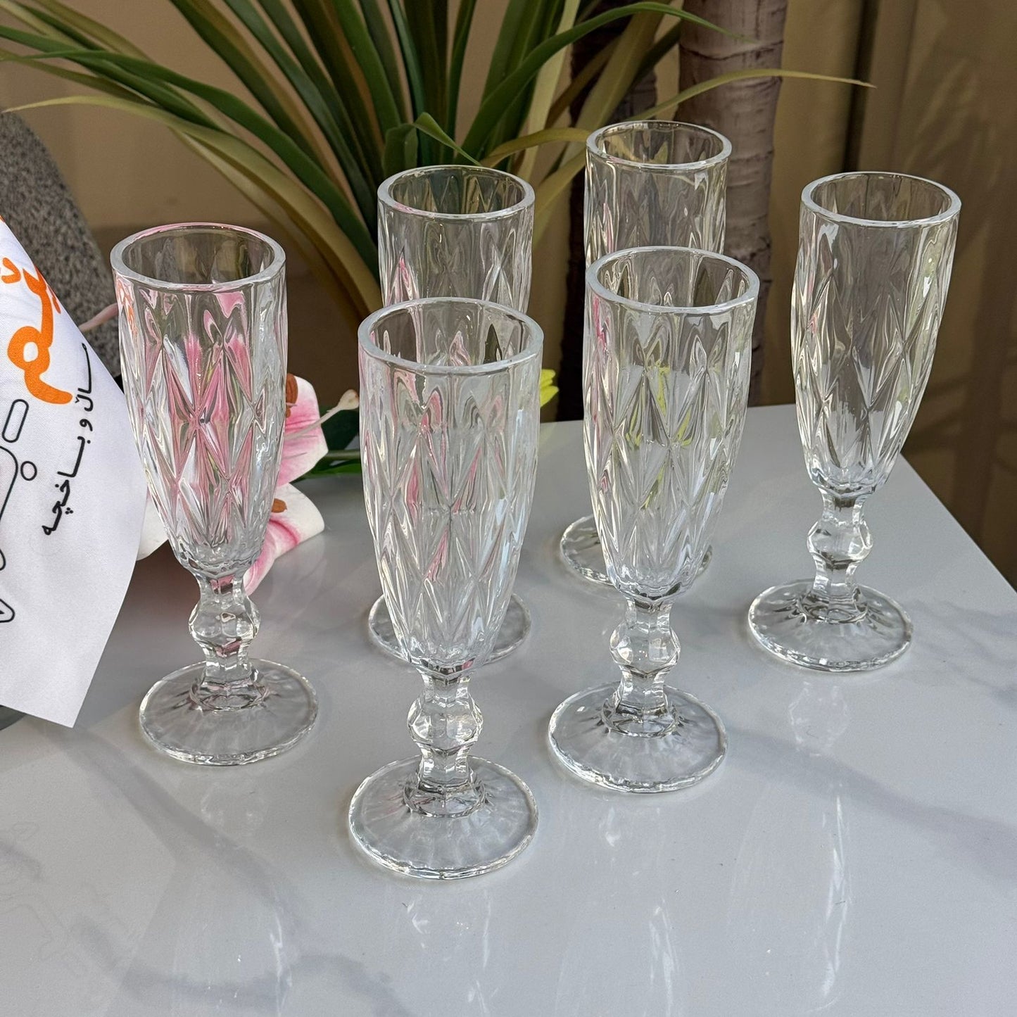 سێت پەرداخی شووشەی ناوازاو شیک 