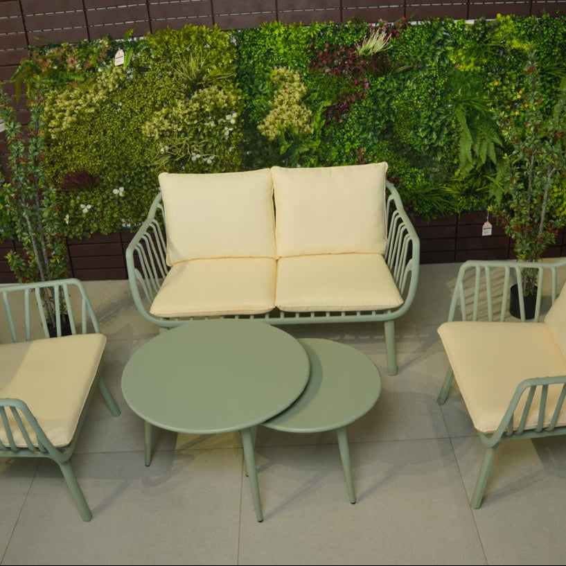 طقم كراسي خارجي بتصميم مودرين