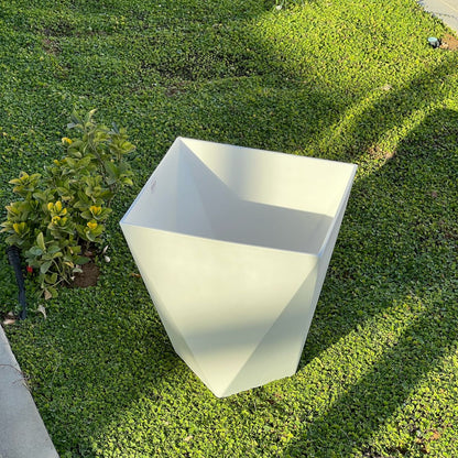 Modern Indoor/Outdoor Plant Pot