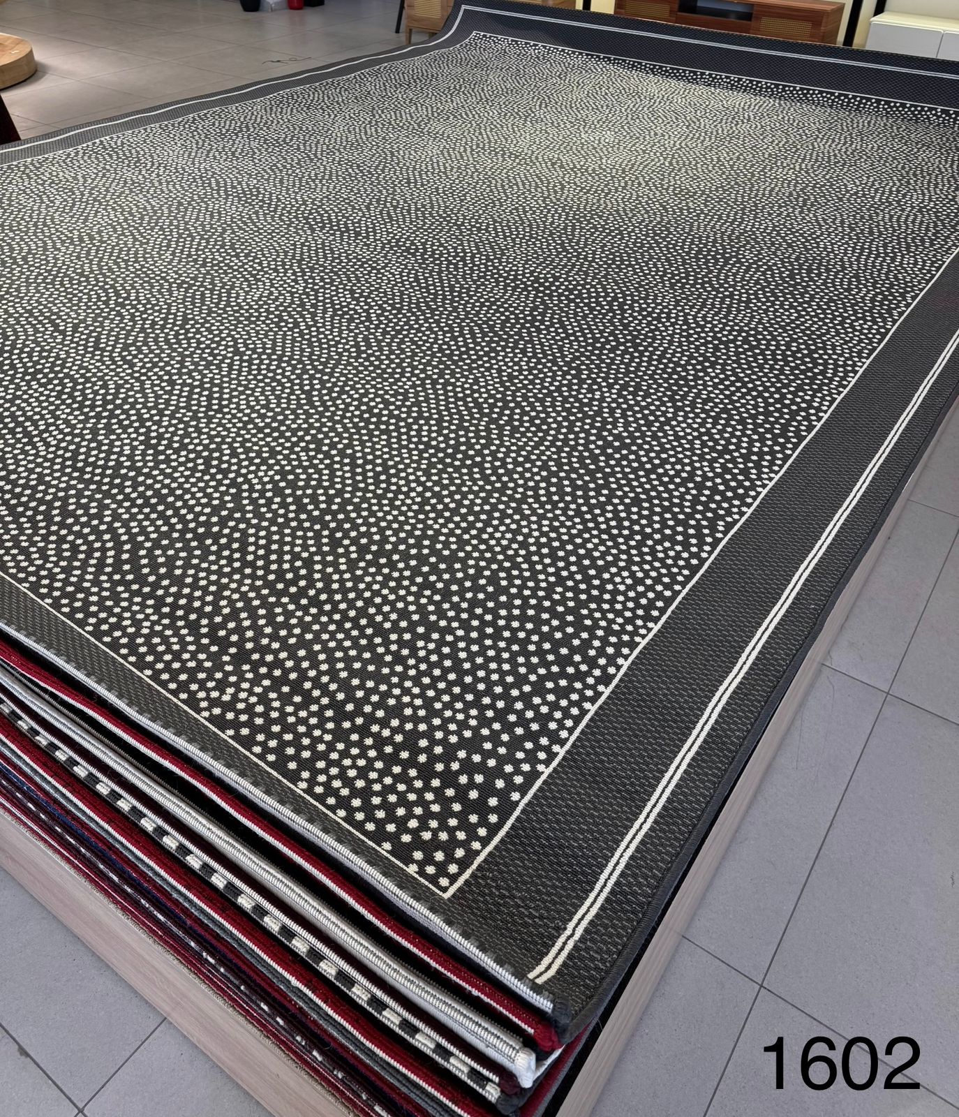 سجادة داخلية حديثة مقاس 3 × 4 م