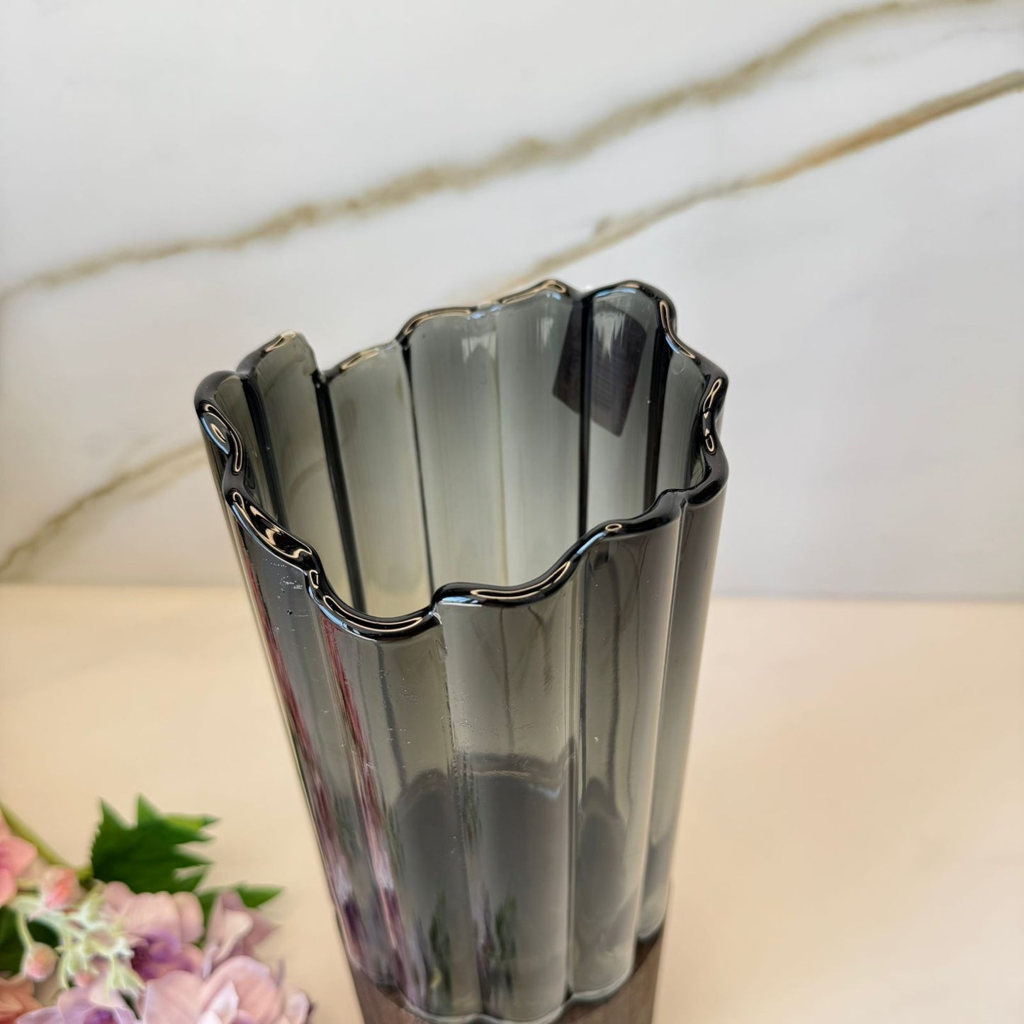 Wave-Edge & Wooden Base - Smoky Glass Vase Collection