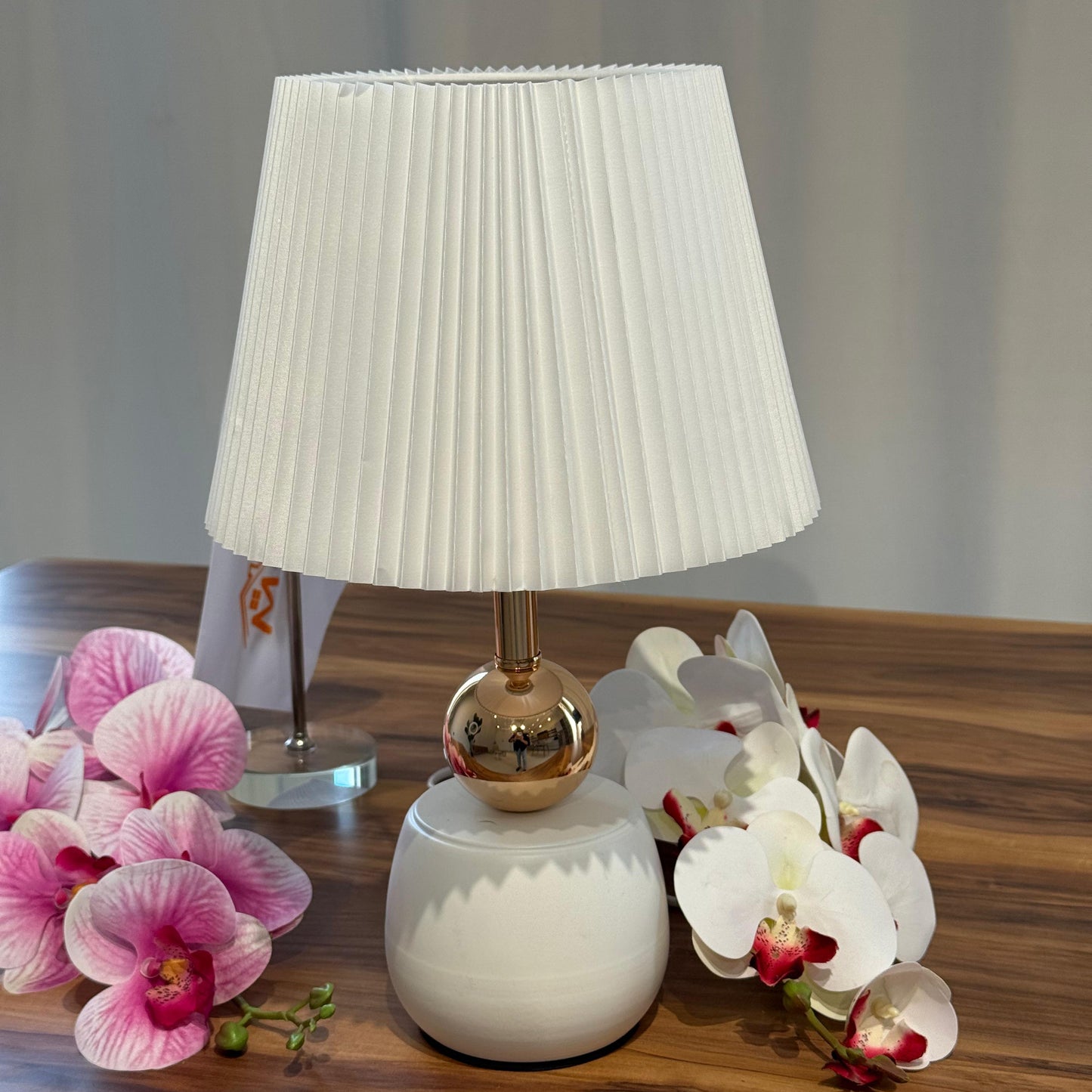 چرای سەر مێزی مۆدێرن