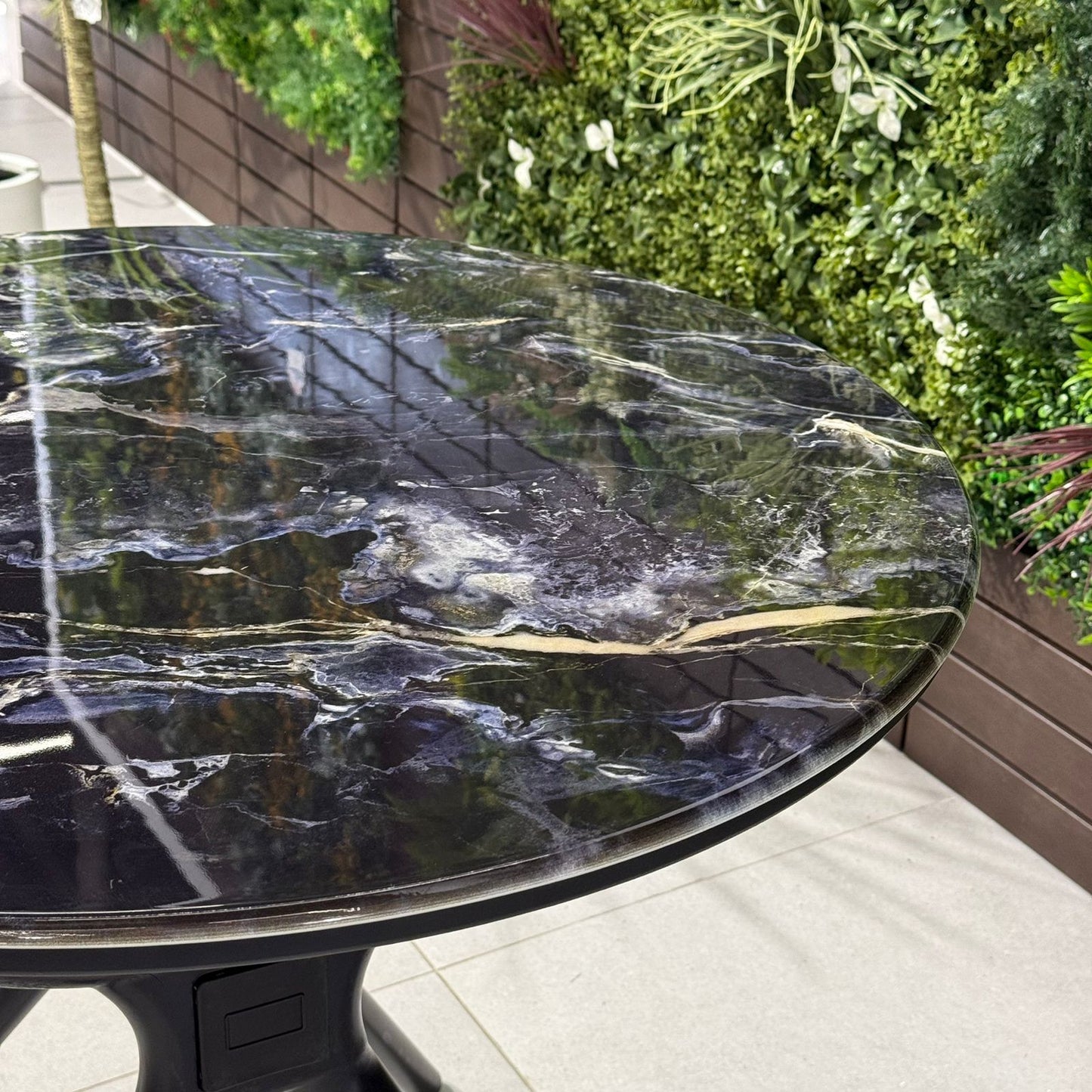 Modern Marbella Dining Table - Circle