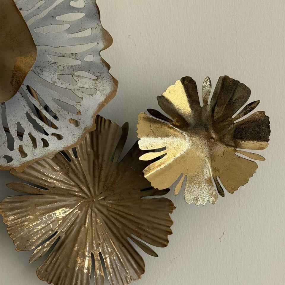 Metal Floral Wall Decoration