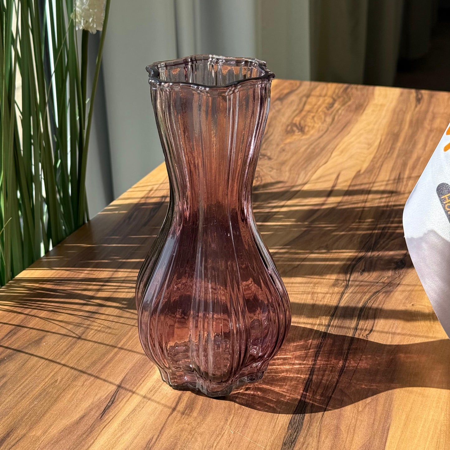 Roselle Curved Glass Vases