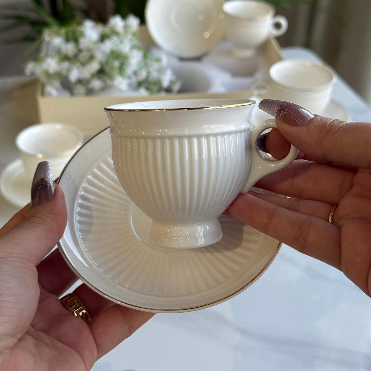 Elegant Classic Design Coffee Cup Set