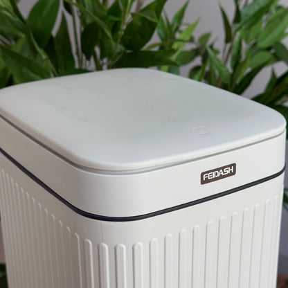 دواسة فاخرة وصندوق قمامة ضغط مع دلو داخلي