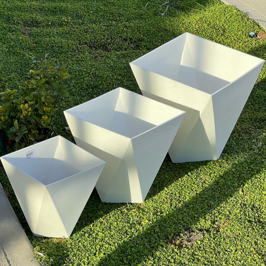 وعاء نباتات حديث داخلي/خارجي