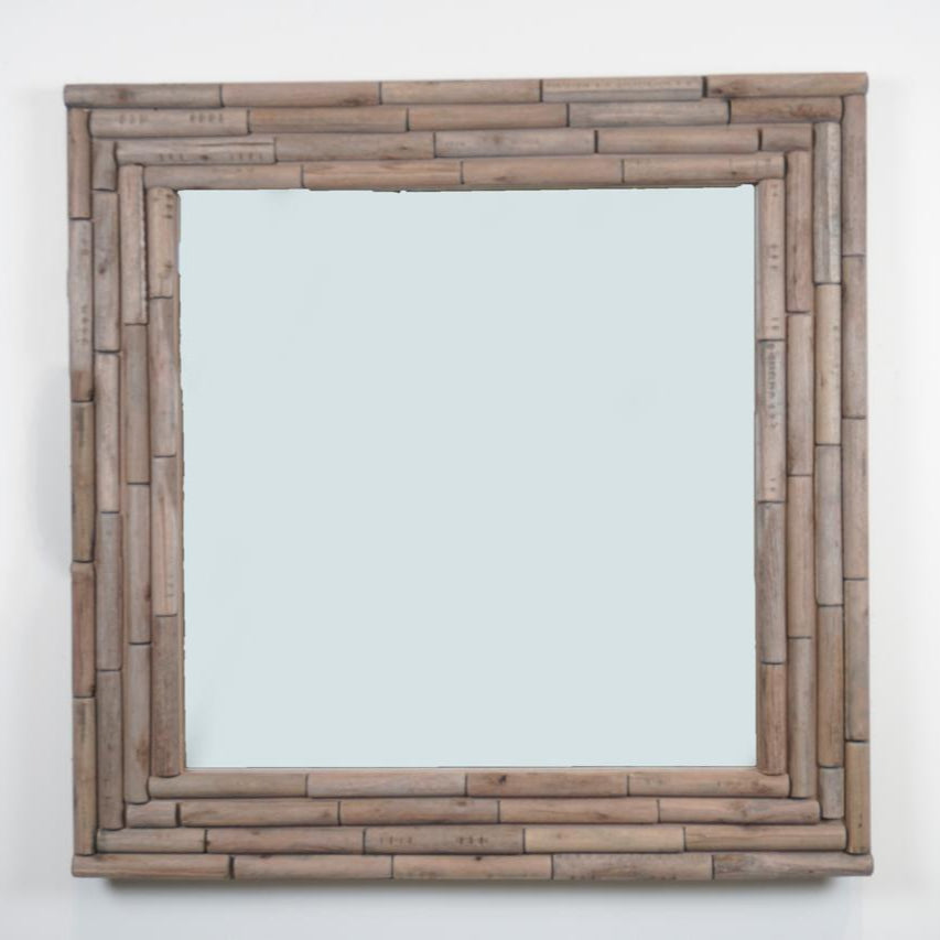 ئاوێنەیەکی دیواری سروشتی و ڕەنگی سروشتی