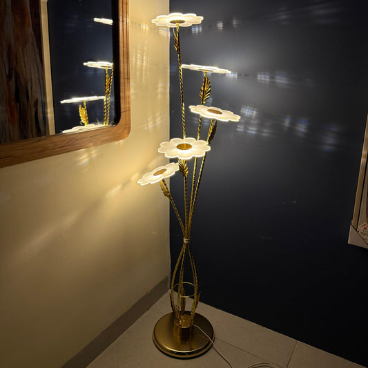 Daisy Harvest Decorative Floor Lamp