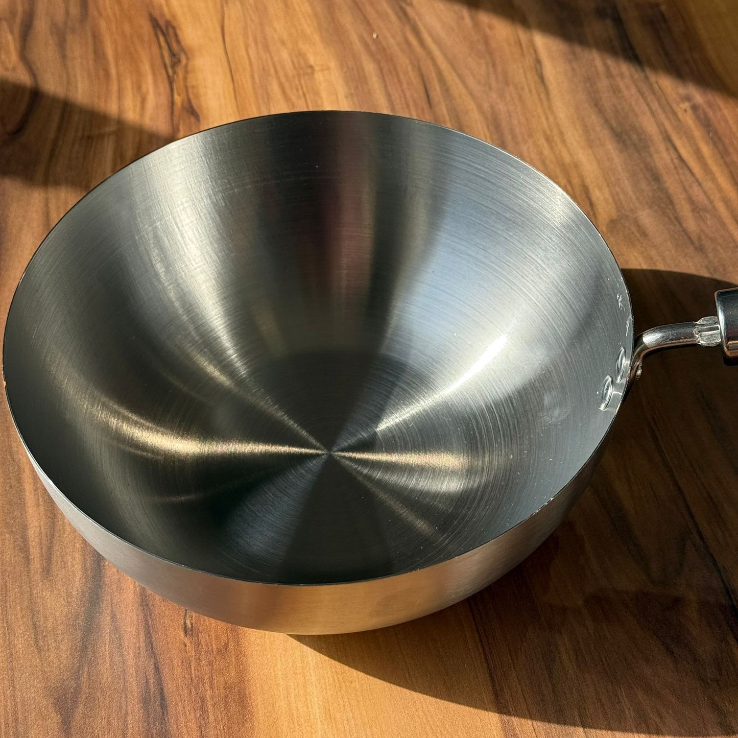 Luxury Frying Pan With Wooden Handle