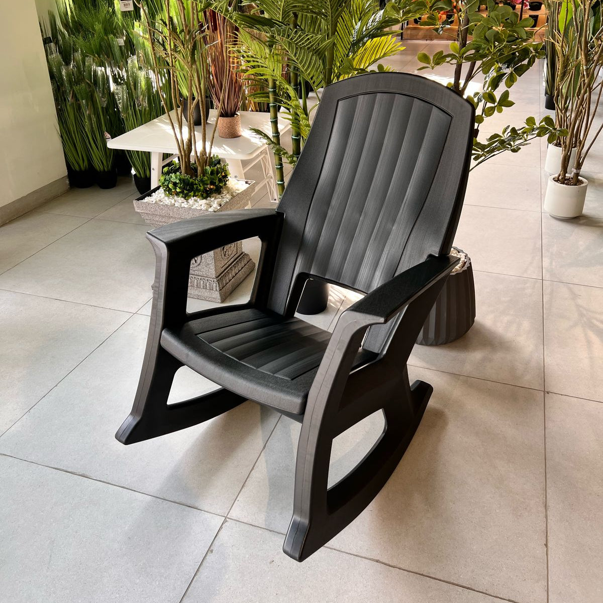 Outdoor/Indoor Plastic Rocking Chair