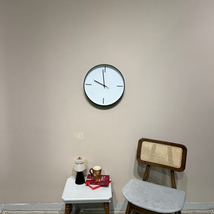 Modern Minimalist Round Wall Clock