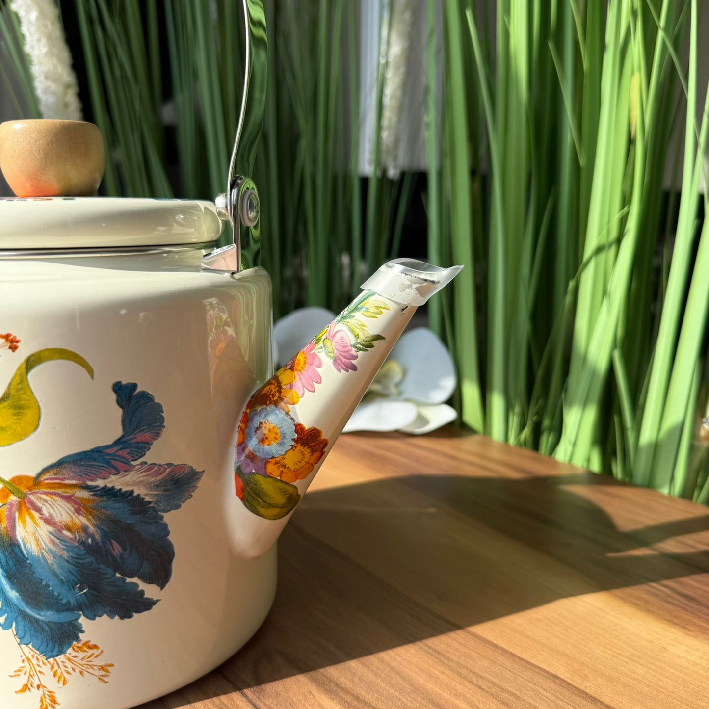 Stovetop Vintage Enamel 1.3/2L Teapot With Wooden Handle