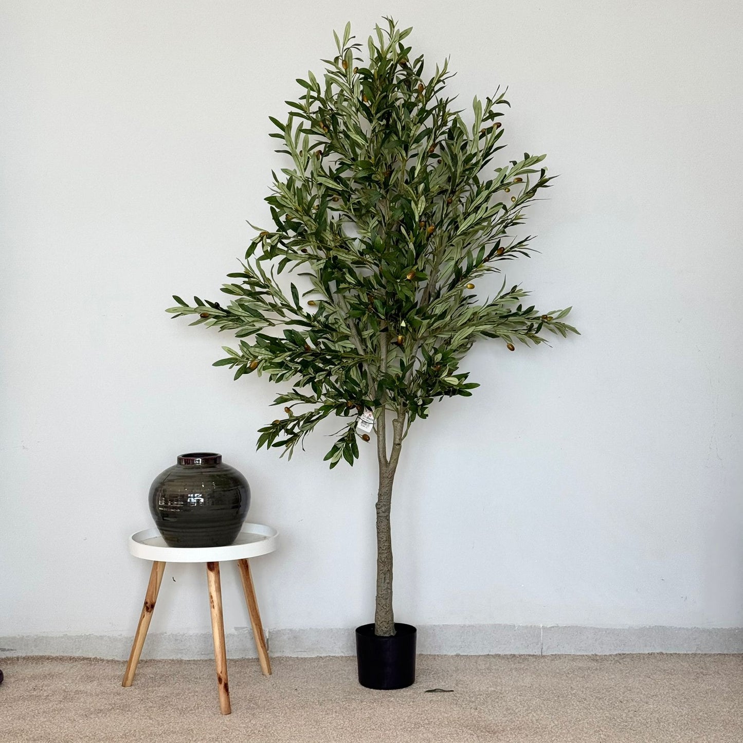 Lush Olive Green – Artificial Tree