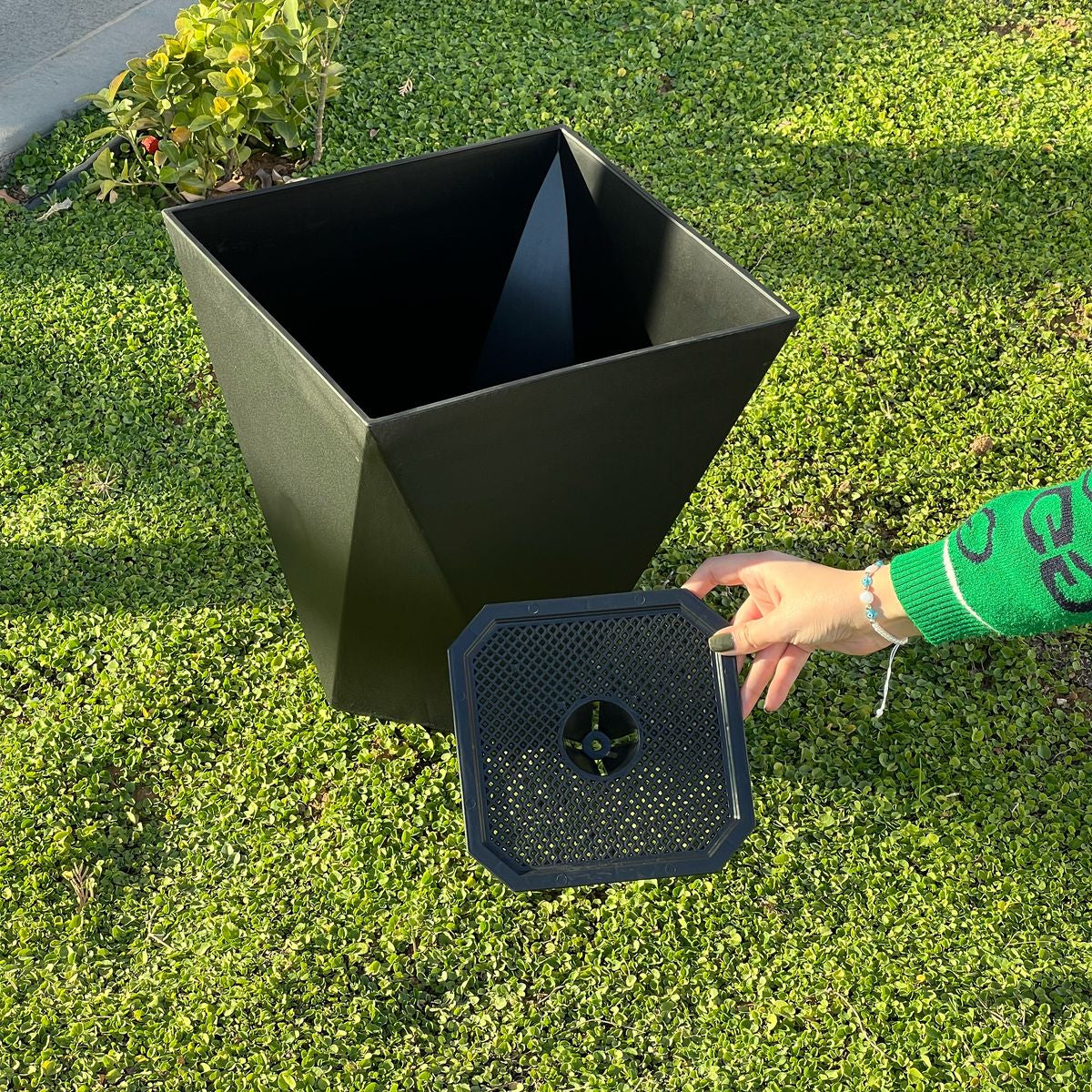 Modern Indoor/Outdoor Plant Pot