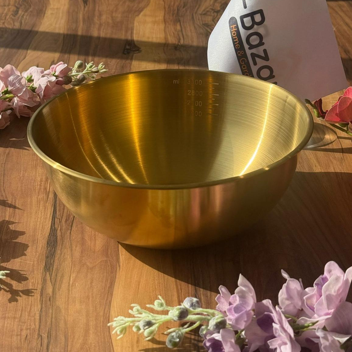 أوعية خلط وتقديم فاخرة متعددة الاستخدامات من الفولاذ المقاوم للصدأ باللون الذهبي - مع علامات قياس